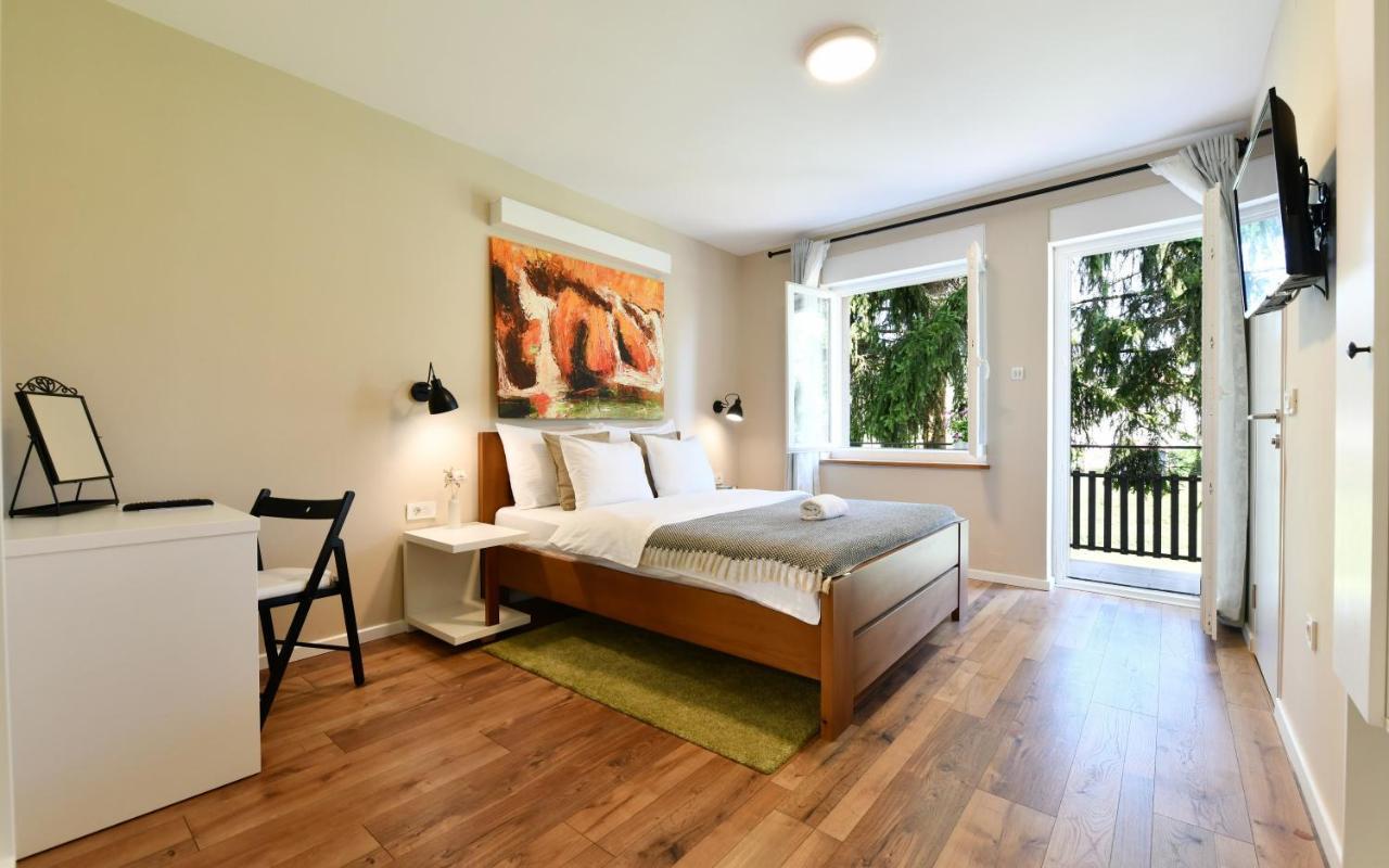 Apartmani Zagi Rakovica Exteriér fotografie