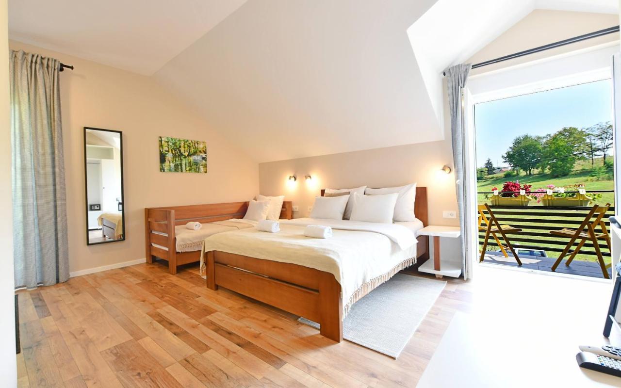 Apartmani Zagi Rakovica Exteriér fotografie
